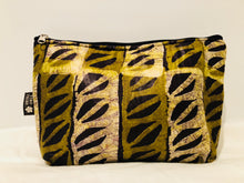 Large safari impala essential oil travel bag (10 pockets)